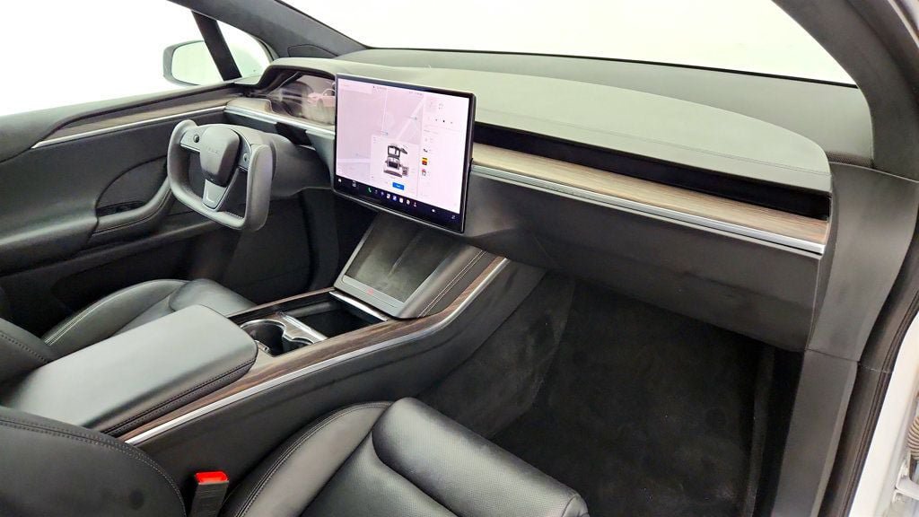 Used 2022 Tesla Model X AWD/4WD image 28
