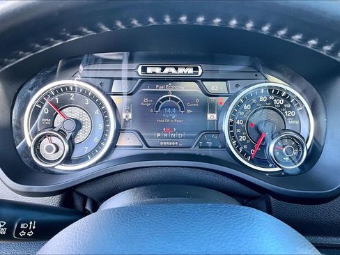 Used 2021 RAM 1500 Laramie RWD image 14