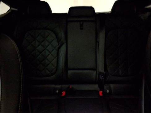 Certified 2023 BMW X6 xDrive40i w/ M Sport Package image 33