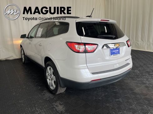 Used 2016 Chevrolet Traverse LT w/ Traveler's Package FWD image 30