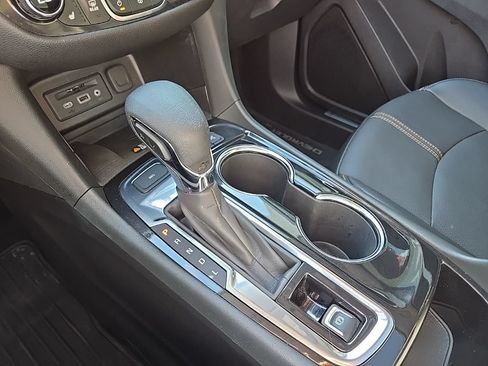 Used 2024 Chevrolet Equinox Premier AWD/4WD image 62
