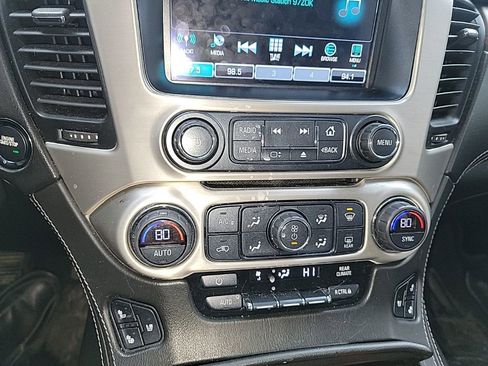 Used 2019 GMC Yukon Denali image 32