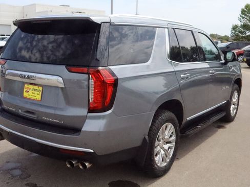 Used 2022 GMC Yukon Denali AWD/4WD image 7