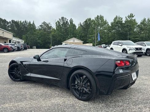Used 2019 Chevrolet Corvette Stingray Coupe w/ 2LT Preferred Equipment Group RWD image 13