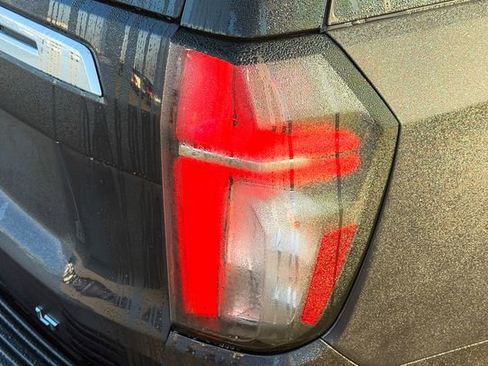 Used 2024 Chevrolet Tahoe LT image 7