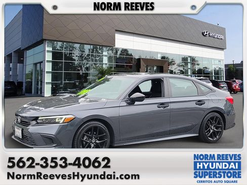 Used 2024 Honda Civic Sport image 1