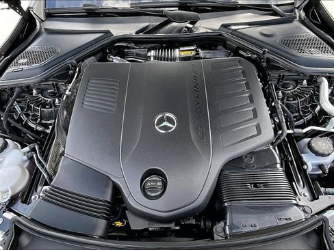 Used 2026 Mercedes-Benz E 450 4MATIC Sedan image 11