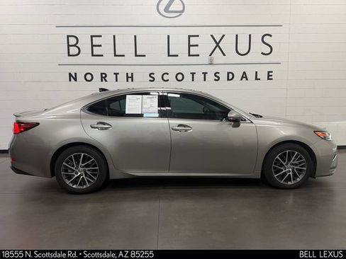 Used 2017 Lexus ES 350 FWD image 3