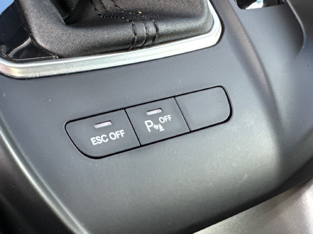 Used 2024 Dodge Hornet R/T Plus w/ R/T Blacktop Package AWD/4WD image 31