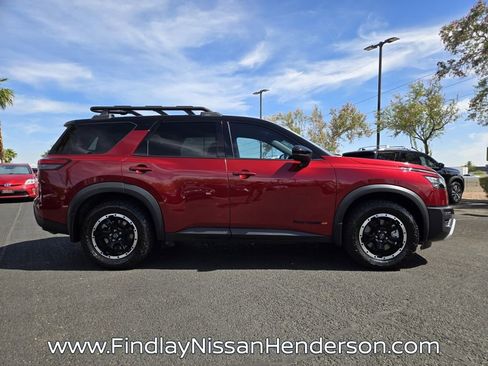 Used 2024 Nissan Pathfinder Rock Creek AWD/4WD image 7