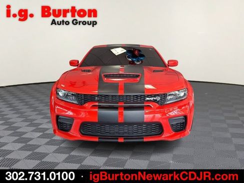 Used 2022 Dodge Charger SRT Hellcat w/ Harman/Kardon Audio Group RWD image 2