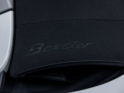 Certified 2024 Porsche 718 Boxster RWD image 27