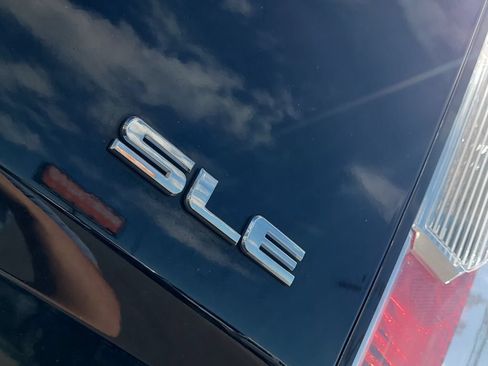 Used 2019 GMC Canyon SLE AWD/4WD image 18