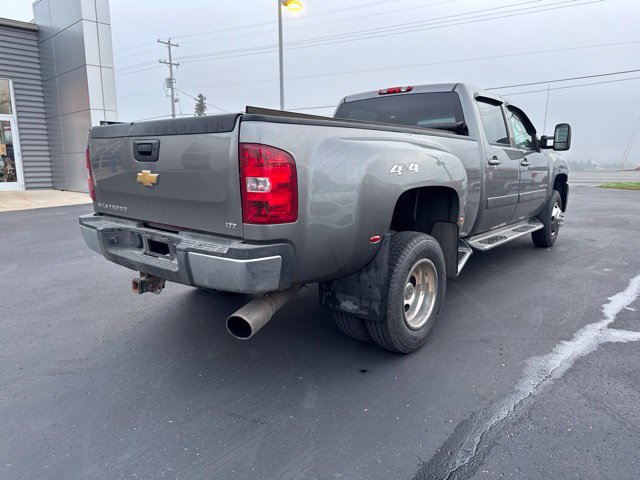 Used 2008 Chevrolet Silverado 3500 LTZ AWD/4WD image 6
