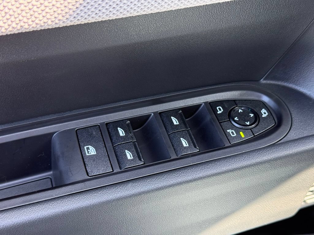 New 2027 MINI Cooper 4-Door Hardtop FWD image 22