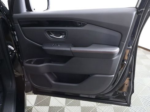 New 2026 Honda Pilot TrailSport image 14