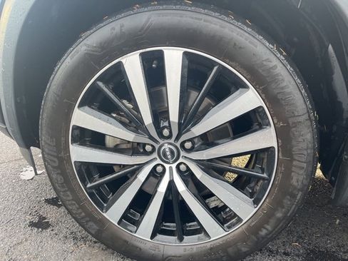 Certified 2023 Nissan Pathfinder Platinum w/ Lighting Package (N93) image 11