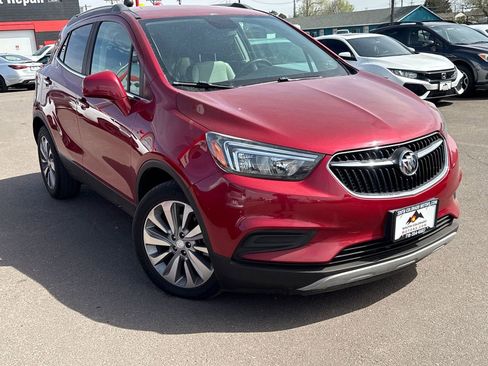 Used 2020 Buick Encore Preferred image 1