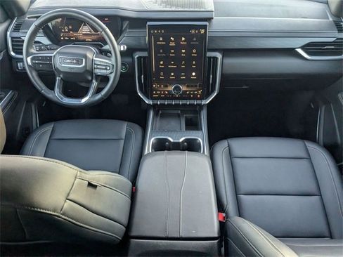 Used 2024 GMC Acadia Elevation image 31