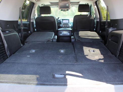 Used 2018 GMC Yukon SLT w/ Premium Edition AWD/4WD image 21