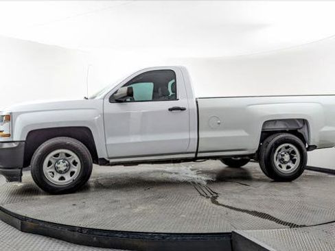 Used 2018 Chevrolet Silverado 1500 W/T image 3