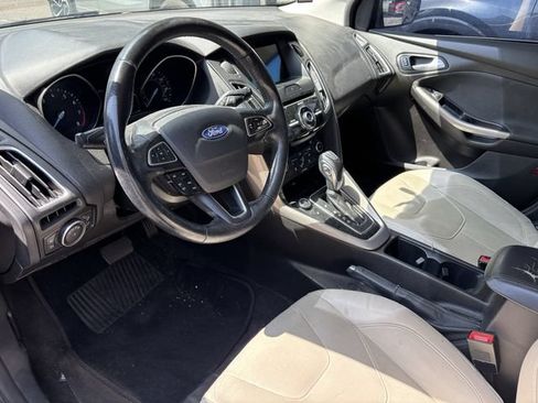 Used 2017 Ford Focus Titanium FWD image 14