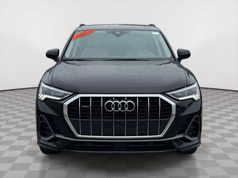 Used 2024 Audi Q3 2.0T Premium AWD/4WD image 2