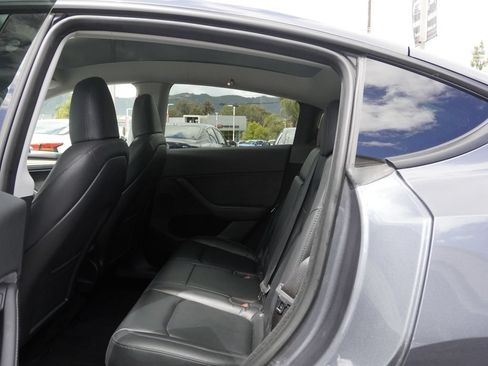Used 2023 Tesla Model Y Long Range AWD/4WD image 15
