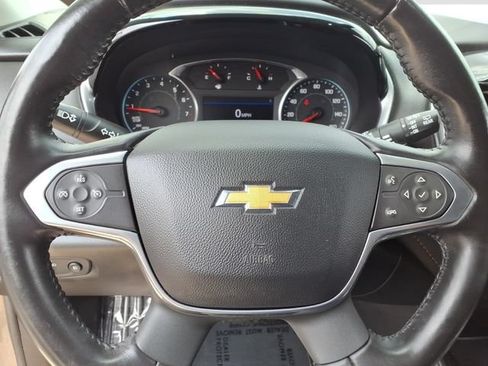 Used 2020 Chevrolet Traverse LT FWD image 24