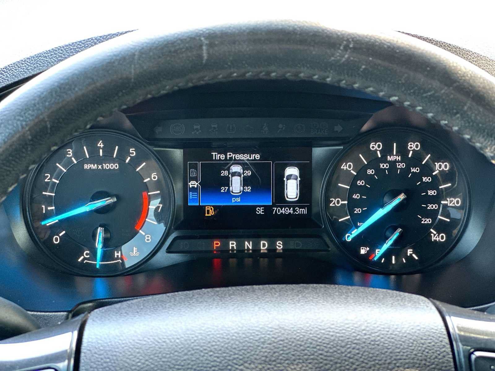 Used 2018 Ford Explorer XLT AWD/4WD image 19
