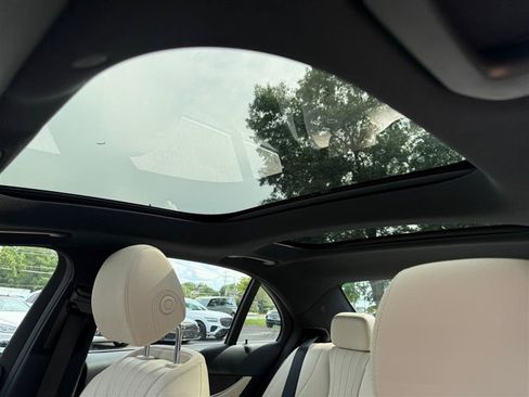 Used 2021 Mercedes-Benz E 350 Sedan image 21
