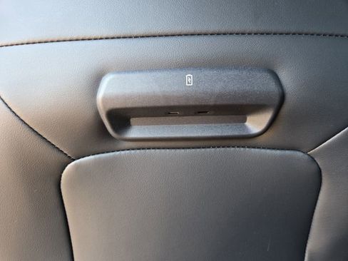 New 2025 Ford Expedition Platinum w/ Stealth Performance Package image 18