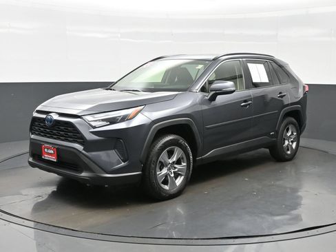 Used 2023 Toyota RAV4 XLE w/ XLE Grade Weather Package AWD/4WD image 2