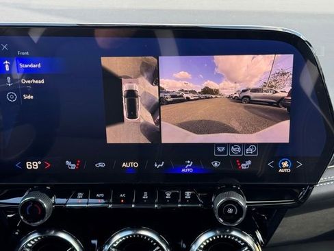 New 2025 Chevrolet Blazer EV LT image 35