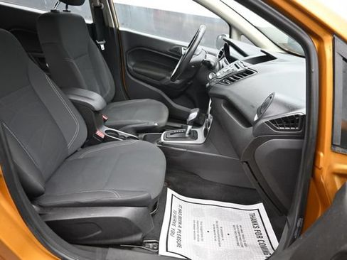 Used 2016 Ford Fiesta SE FWD image 8