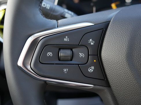 New 2026 Chevrolet Trax LT FWD image 11