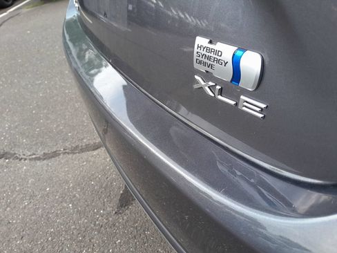 Used 2014 Toyota Avalon XLE Touring FWD image 45