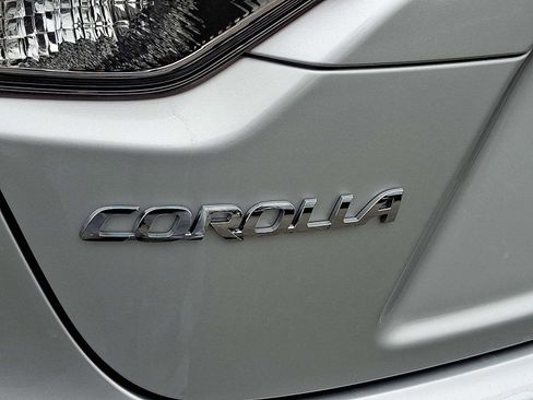 Used 2024 Toyota Corolla LE image 24