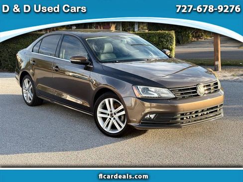 Used 2015 Volkswagen Jetta TDI SEL image 1