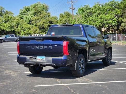 New 2025 Toyota Tundra Platinum image 27