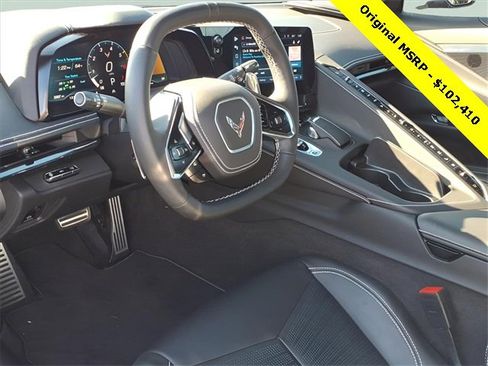 Used 2024 Chevrolet Corvette Stingray Premium Conv w/ Z51 Performance Package image 8