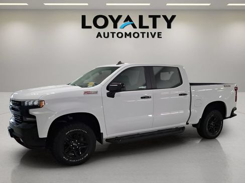Used 2020 Chevrolet Silverado 1500 LT Trail Boss AWD/4WD image 1