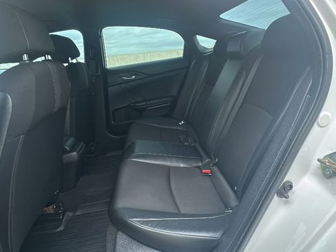 Used 2019 Honda Civic Sport image 32