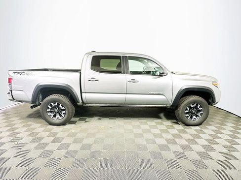Certified 2023 Toyota Tacoma TRD Off-Road image 9