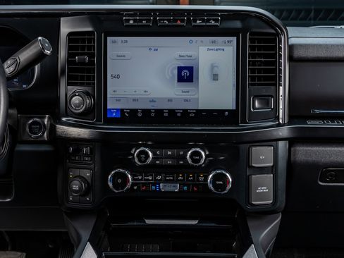 Used 2024 Ford F250 Lariat w/ Lariat Ultimate Package AWD/4WD image 24