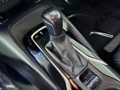 Used 2019 Toyota Corolla XSE FWD image 20