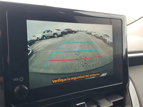 Used 2024 Toyota Corolla Cross LE image 28