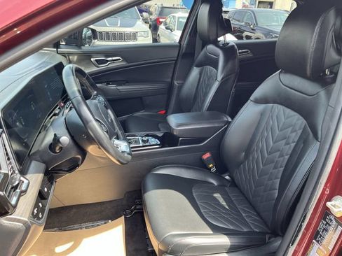 Used 2025 Kia Sportage X-Line w/ Premium Package AWD/4WD image 15