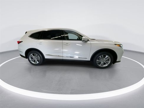New 2026 Acura MDX SH-AWD image 9
