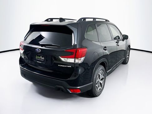 Used 2024 Subaru Forester Premium AWD/4WD image 7